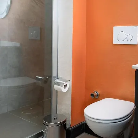 Acar Hotel 3*