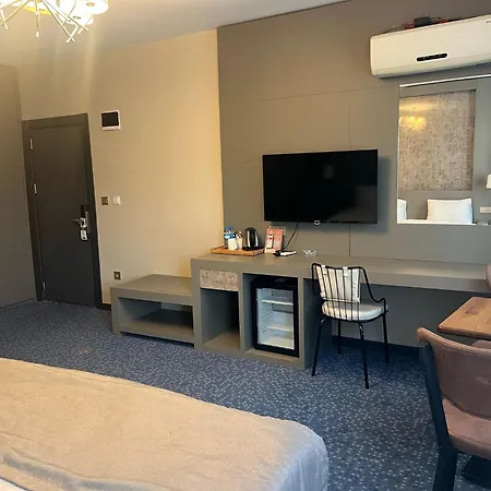Acar Hotel *