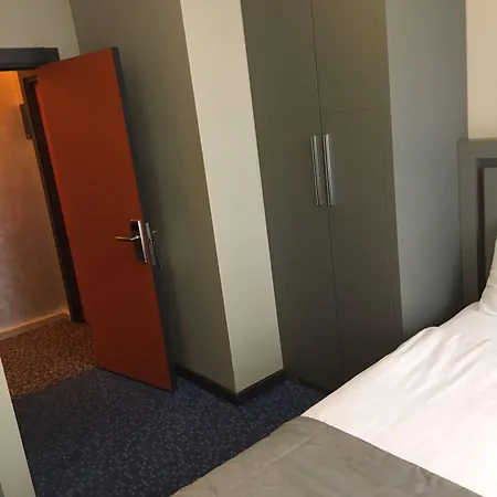 Hotell Acar 3*