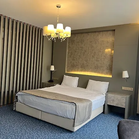 Acar Hotel 3*
