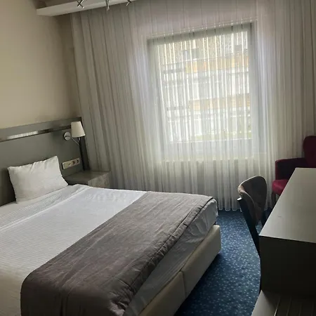 Otel Acar 3*